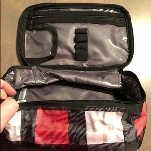 Glamour Case Thirty-One - Checkmate
